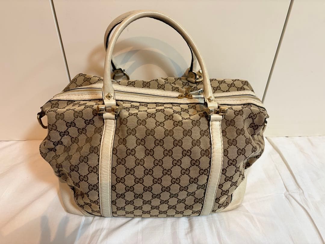 【保存袋付き】 良品 グッチ ハンドバッグ 希少 アビー GG キャンバス 白