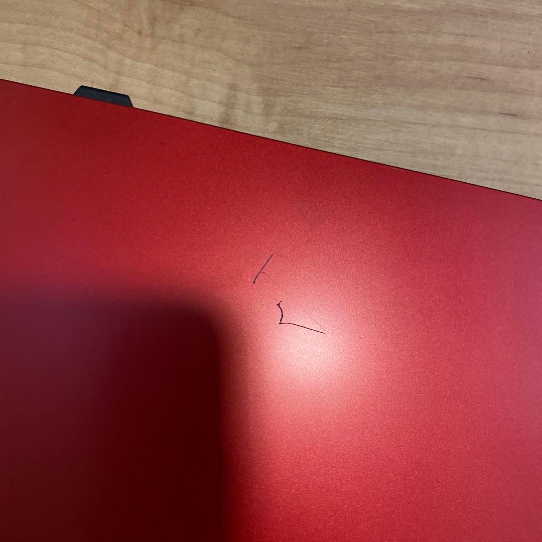 レッド ノートPC フルHDディスプレイ