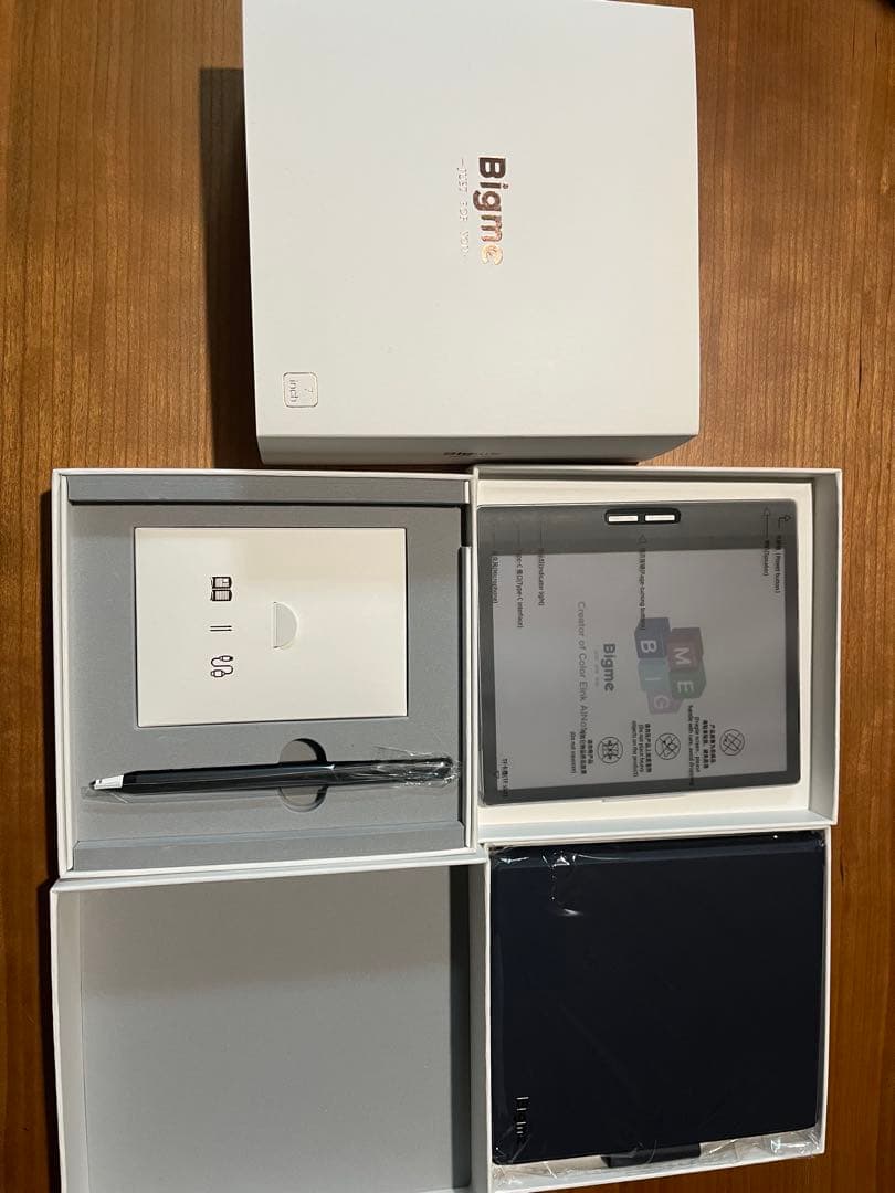 Bigme B751c 本体　スタイラスペン・カバー付き