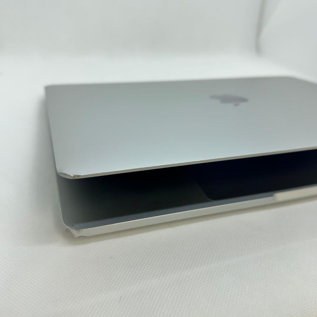 MacBook Pro 13インチ (M1, 2020) – シルバー