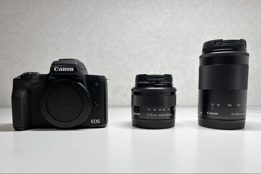 デジタルカメラ EOS KISS M (BK)