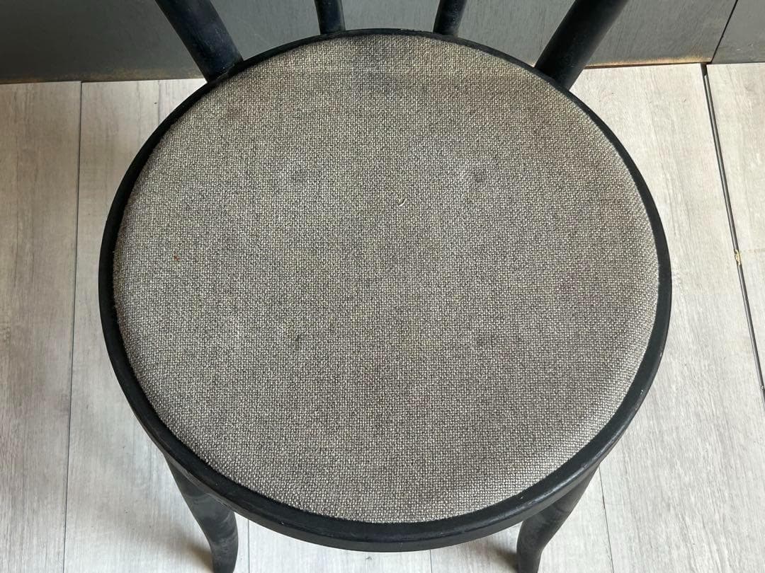 ①　秋田木工　AKIMOKU リペイント　ブラック　ベントウッドチェア　NG