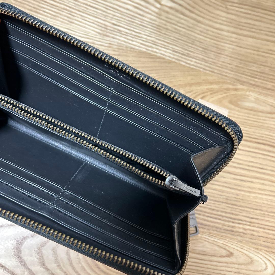 コーチ　ウォーターバッファロー　ラウンドジップロングウォレット