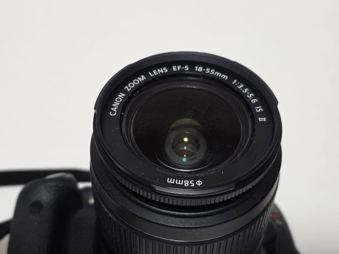 【送料込み】キャノン Canon EOS Kiss X5 デジタル一眼レフカメラ