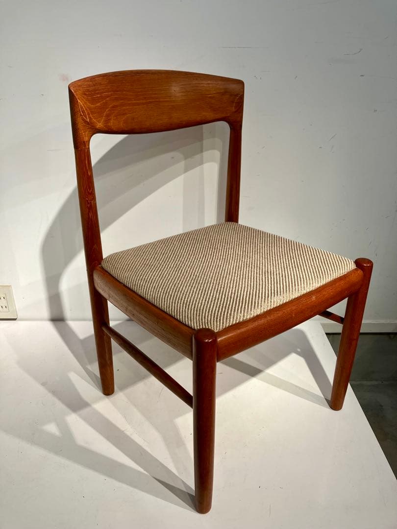 北欧、ヴィンテージチェア、少々難あり、アクタス、北欧デザイン、レトロ、デンマーク