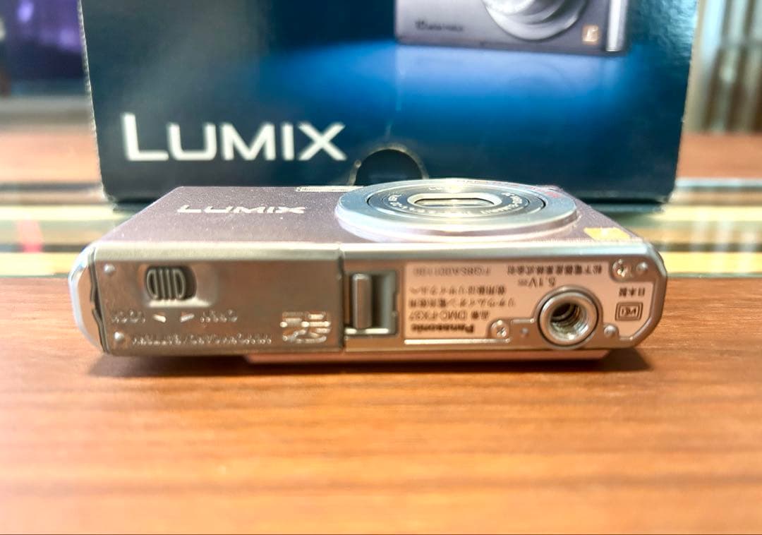 Panasonic LUMIX DMC-FX37 デジカメ 動作確認済 箱あり