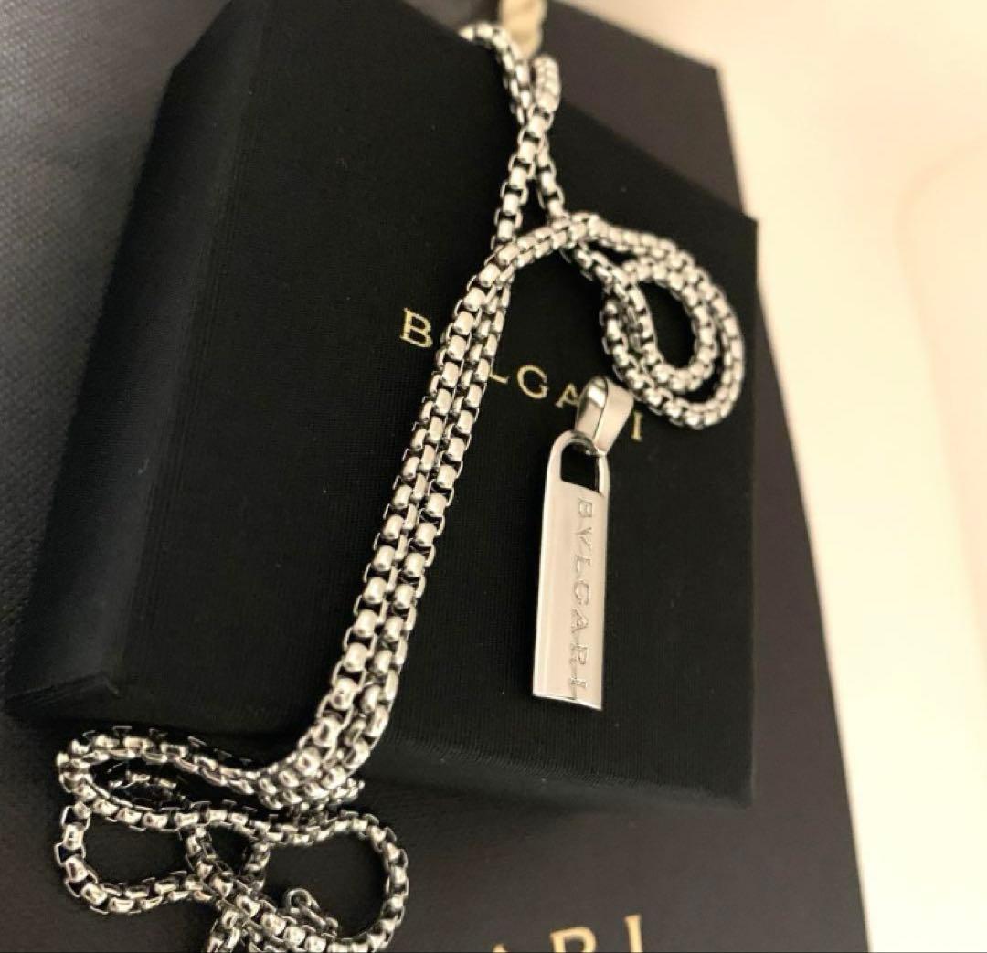 『断捨離中』ブルガリ正規　人気ロゴプレートチャーム／ベネチアンネックレス　新品