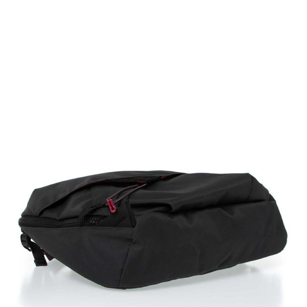 バッグ KLATTERMUSEN gaut messenger bag