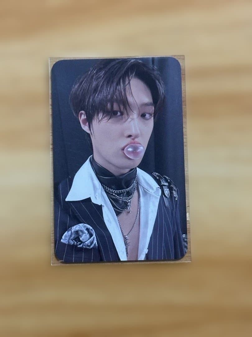 ATEEZ ヨーロッパ 限定 クロップドフーディ＆パンツトレカ ミンギ