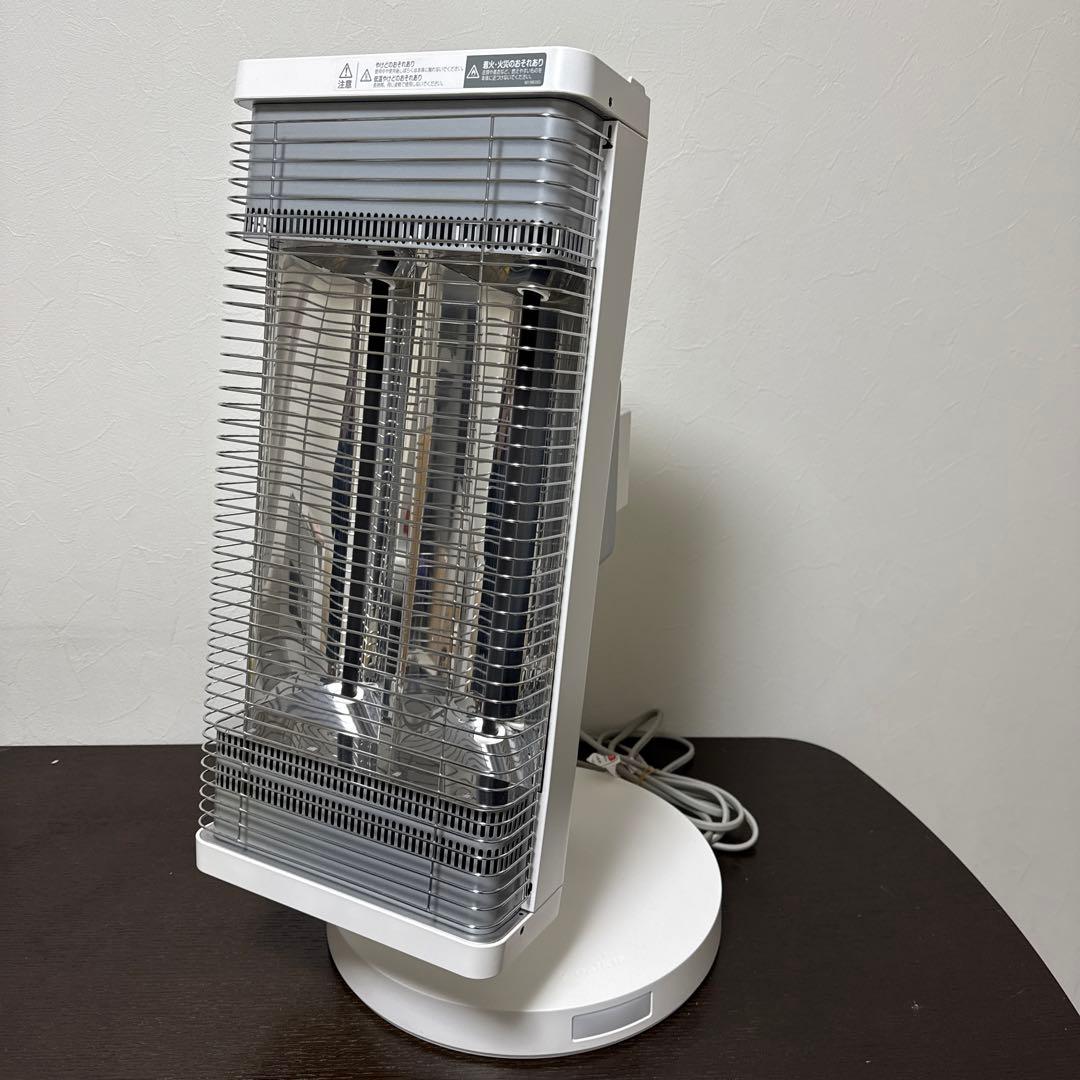 美品　ダイキン 遠赤外線暖房 セラムヒートERFT11ZS-W 2023年製