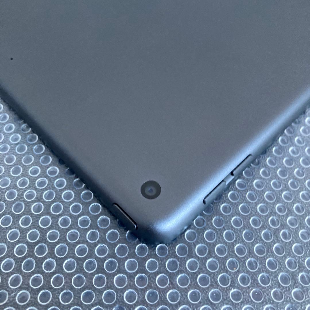 3077【早い者勝ち】電池最良好☆iPad7 第7世代 32GB WIFIモデル