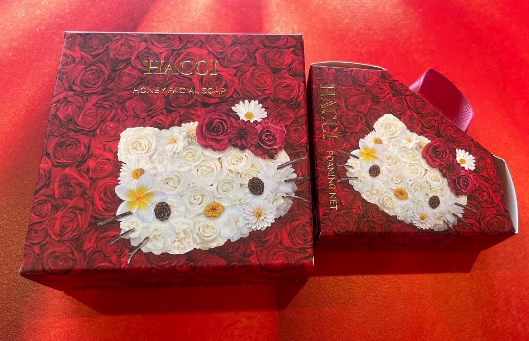 限定HACCI ハローキティ 洗顔石鹸&バスタブトレイ