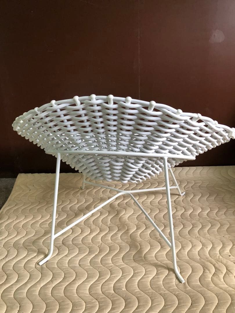 ▲ ジェルバゾーニ　ラウンジチェア　ホワイト