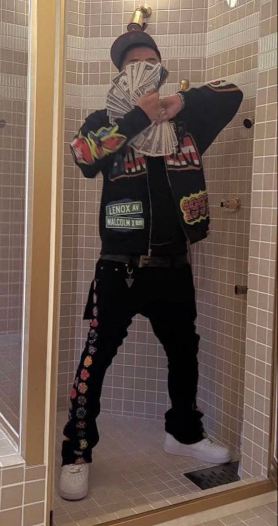 【新品】 eyden着用 VALABASAS フレアデニム サイズ30 ブラック