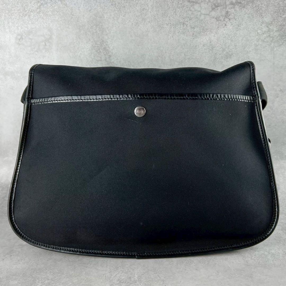 高級　ハンティングワールド　メッセンジャーバッグ　ブラック