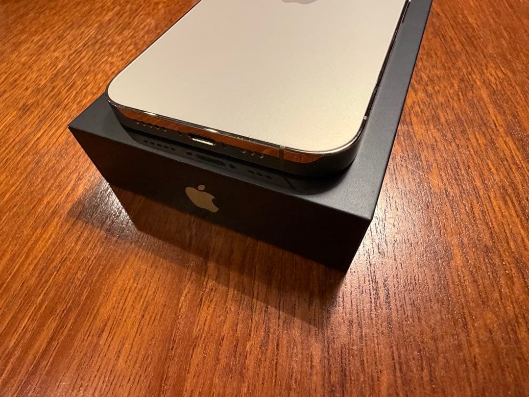 Apple iPhone 13 Pro 256GB SIMフリー ゴールド