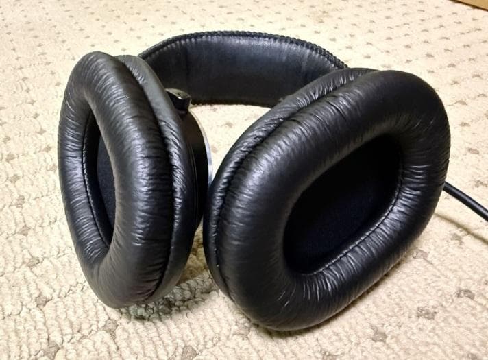 MDR-CD900ST 改 折りたたみ式ヘッドホン SONY スタジオモニター