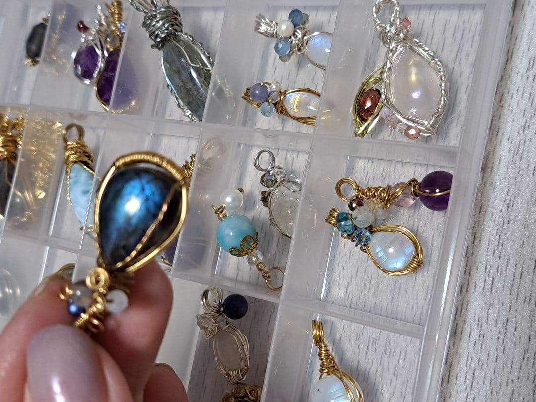 最終価格 天然石ワイヤーラッピングアクセサリー まとめ売り44点