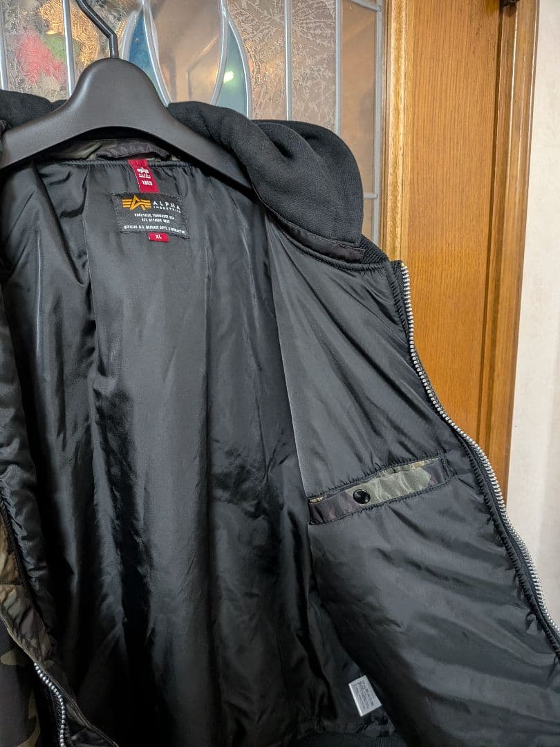 Alpha Industries 迷彩フードジャケット XL