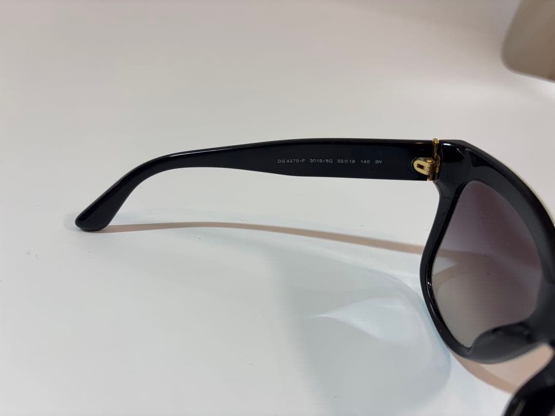 ドルチェ＆ガッバーナ サングラス 花柄 フローラル 黒 ケース 正規品