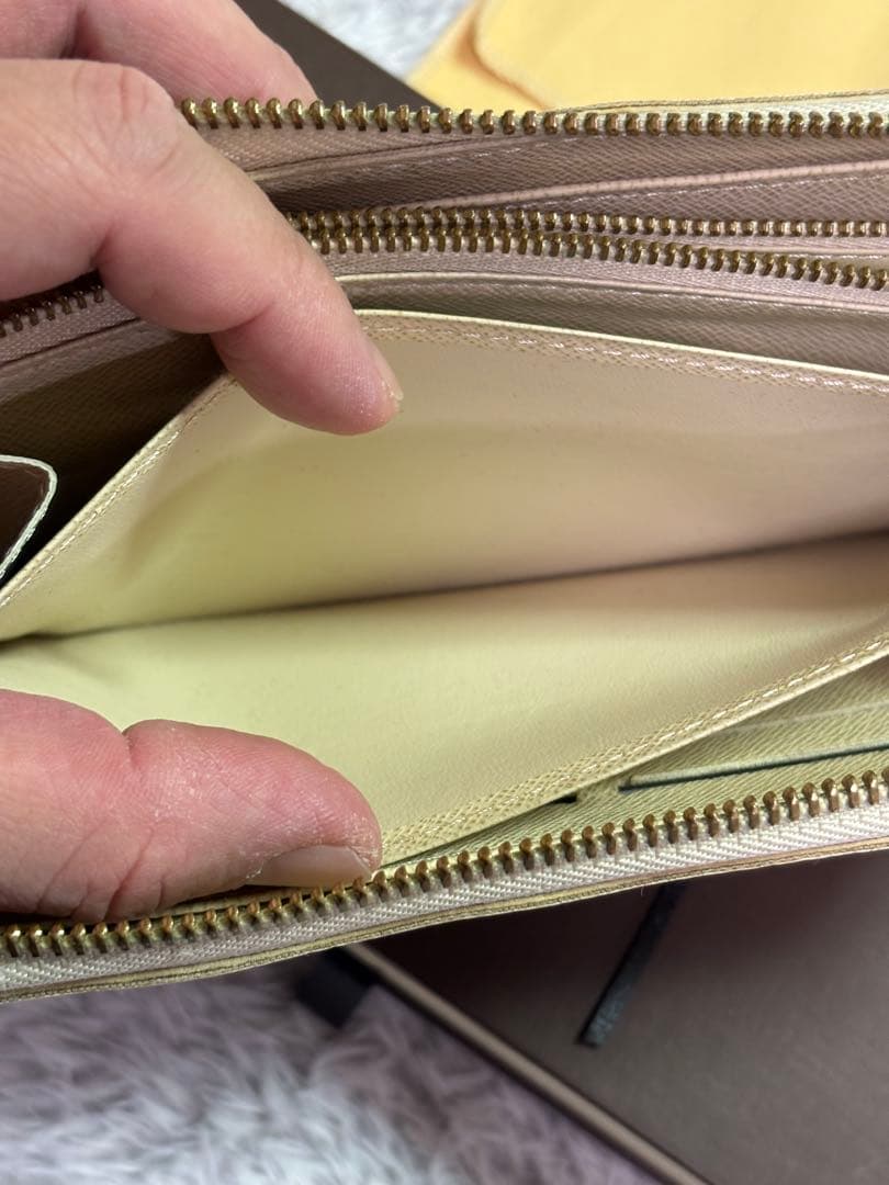 4*☆様 ルイヴィトン ダミエ ジッピーウォレット ラウンドファスナー長財布