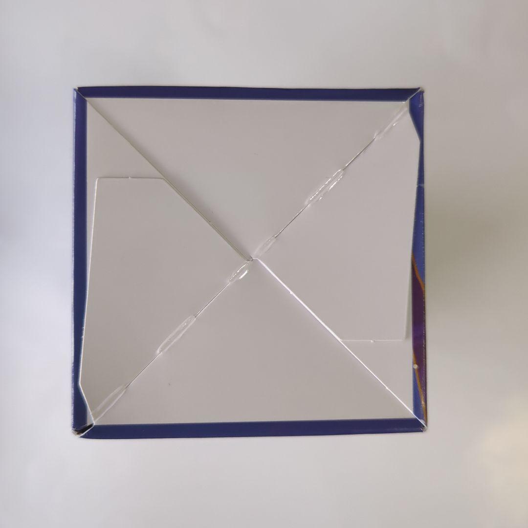 テープ付き　エッグヘッドクライシス　ワンピースカードゲーム EB-04