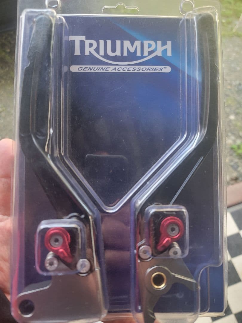 TRIUMPH TIGER800純正オプション　クラッチ&ブレーキレバー