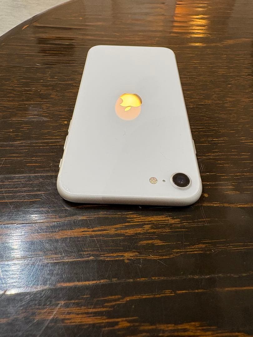 Apple iPhone SE 第二世代目