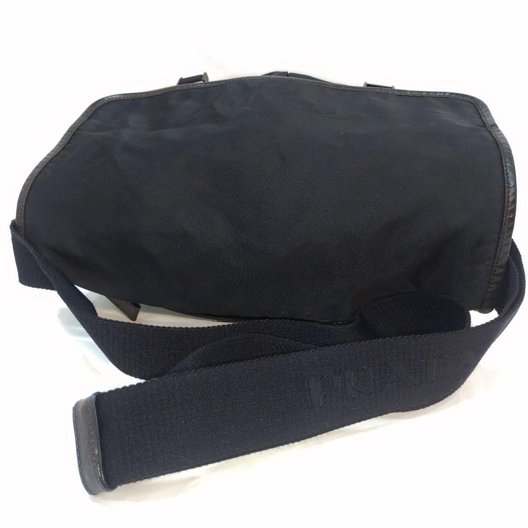 プラダ メッセンジャーバッグ レザー×ナイロン A4可 黒 シャドーロゴ