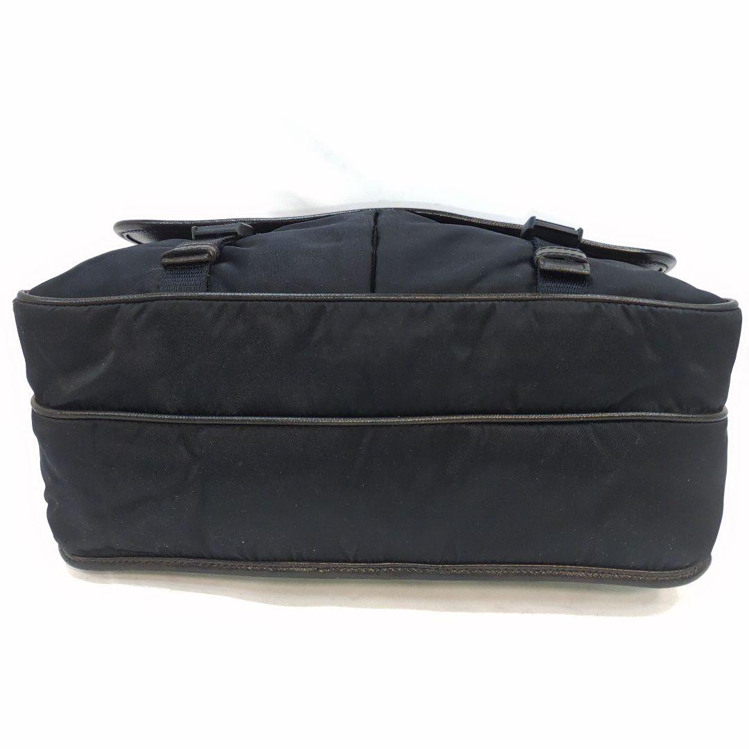 プラダ メッセンジャーバッグ レザー×ナイロン A4可 黒 シャドーロゴ