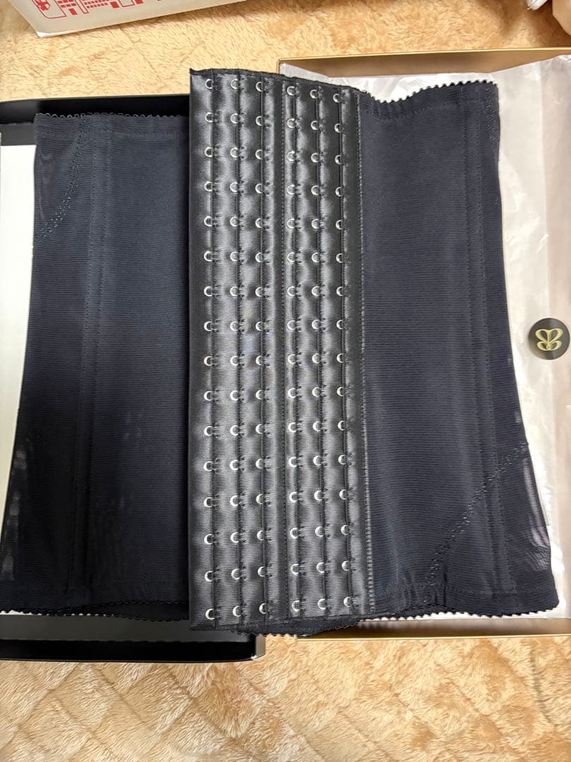 ⭐️プウアボーテ　ウエストニッパー　M 新品未使用⭐️