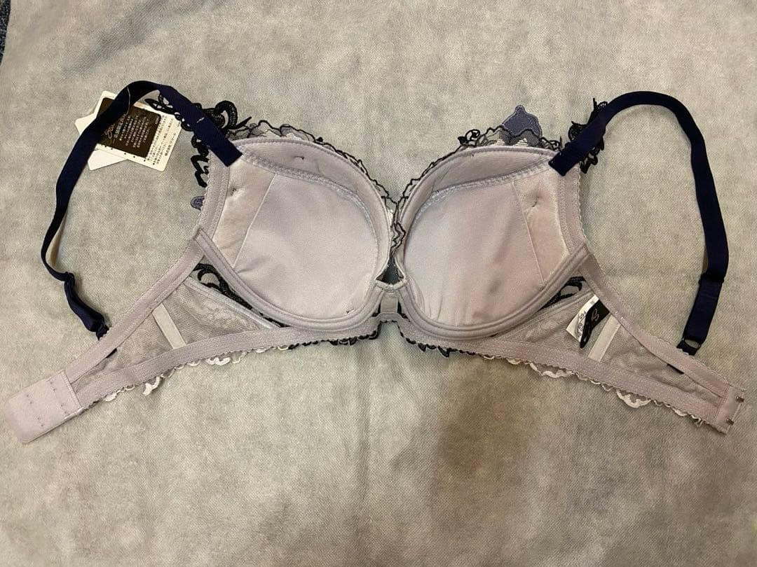 サルート39グループ　アテナ　ブラ＋ショーツ+ガーターセット