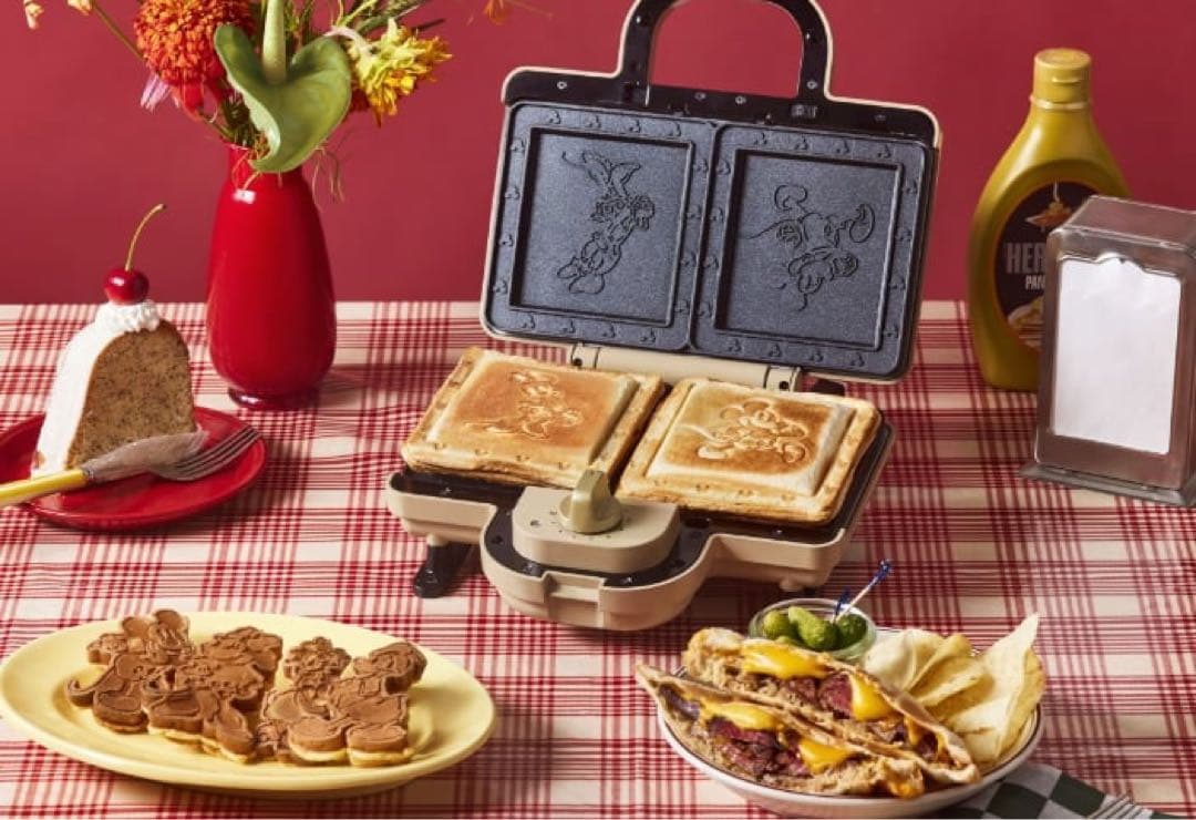 新品未開封　BRUNOホットサンドメーカーダブル ディズニー