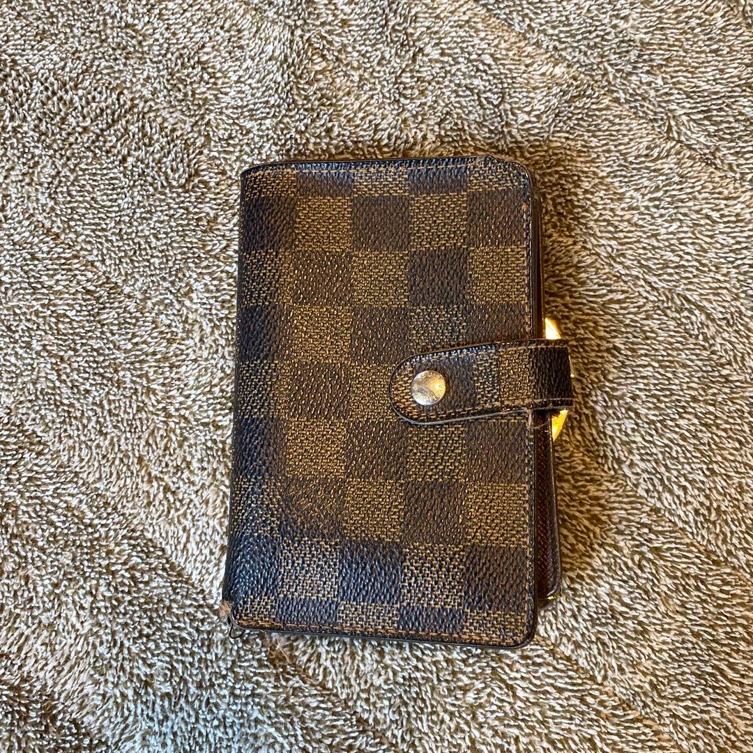 【大幅値下げ】【ルイヴィトン】ダミエ　二つ折財布