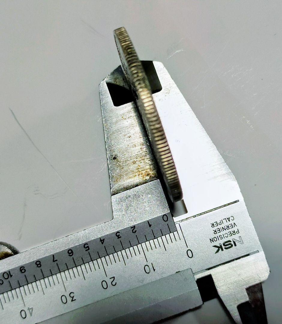 中華民国　9年　壹圓