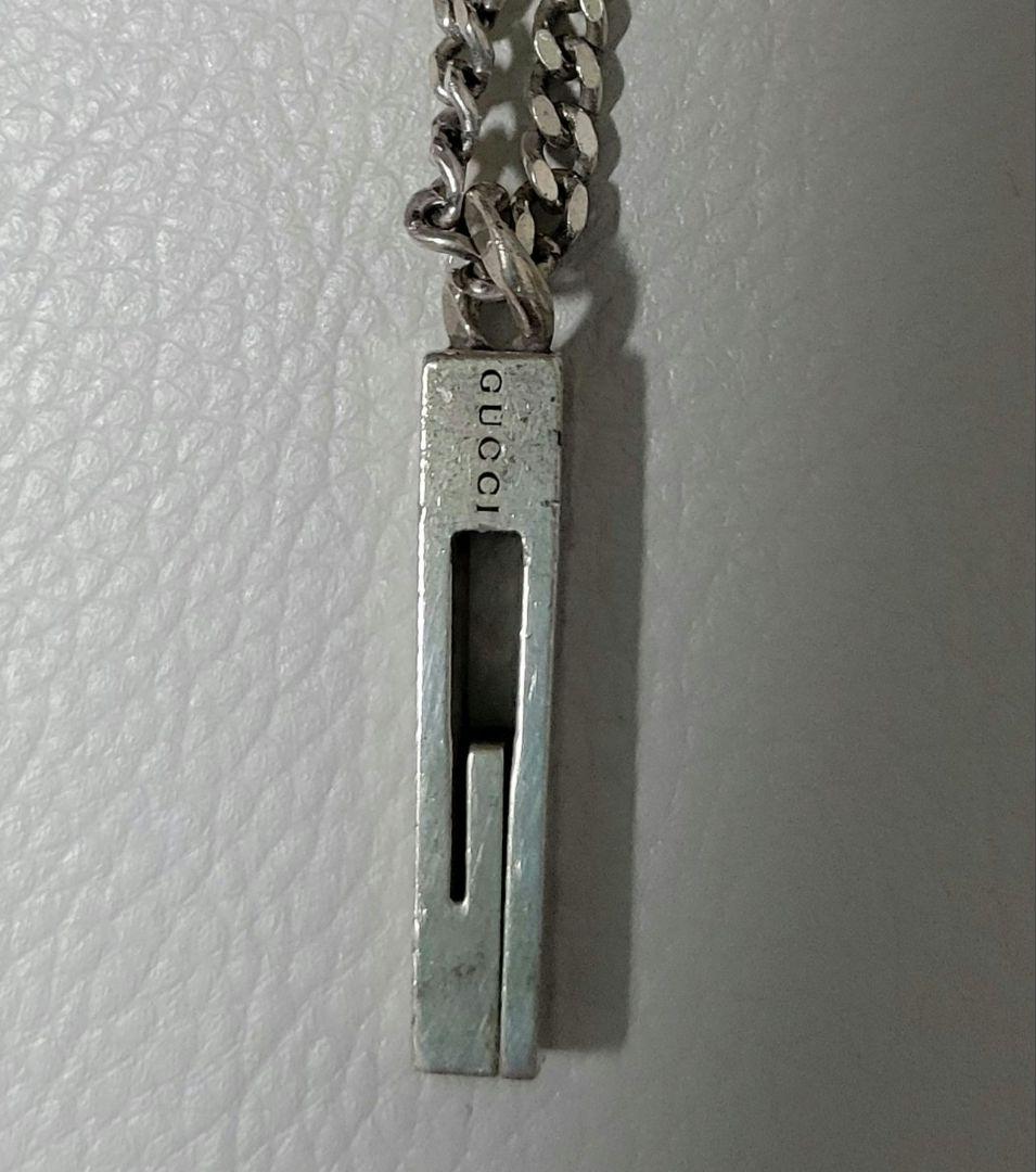 GUCCI　ネックレス　メンズ　カットアウト Gバー ペンダント　シルバー925
