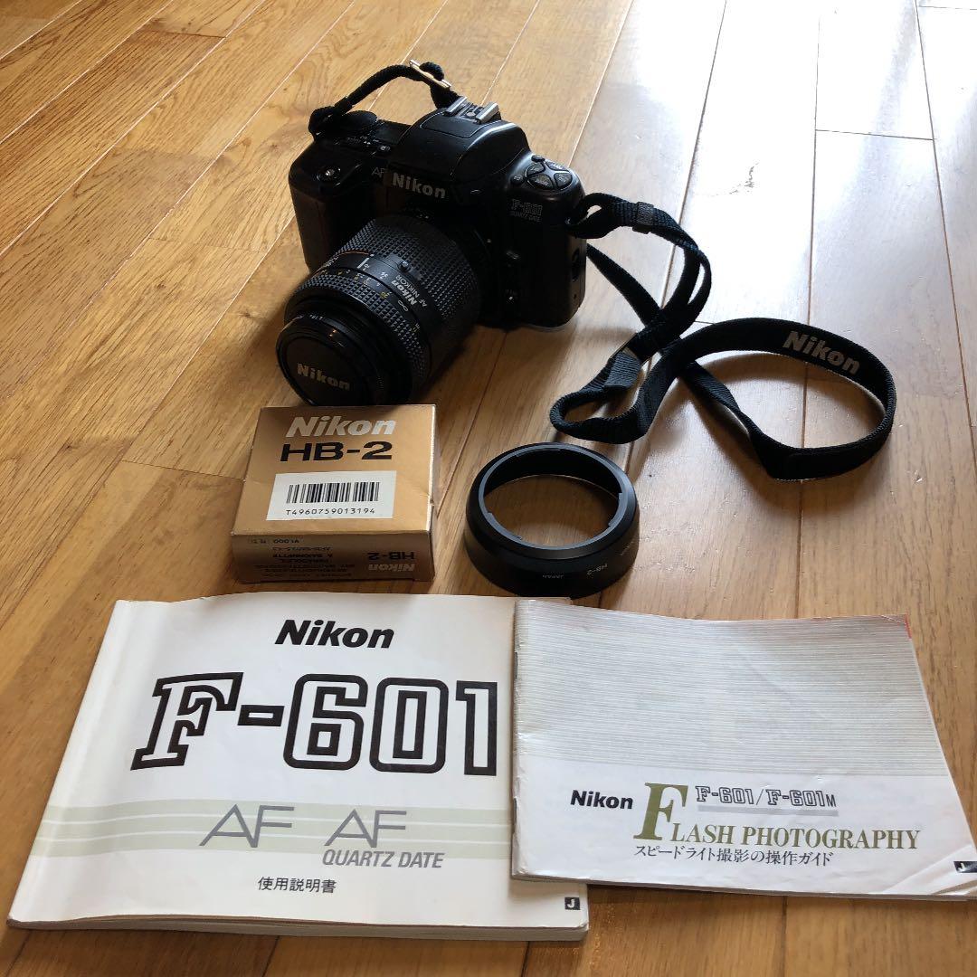 フィルム式一眼レフカメラ