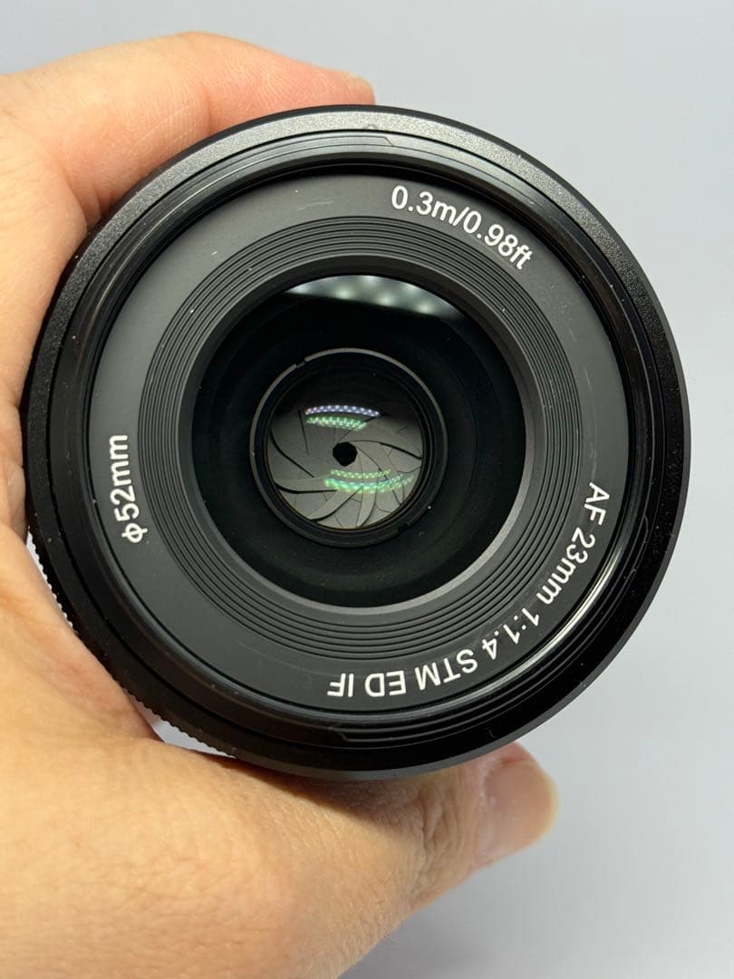 VILTROX AF 23/1.4 E レンズ