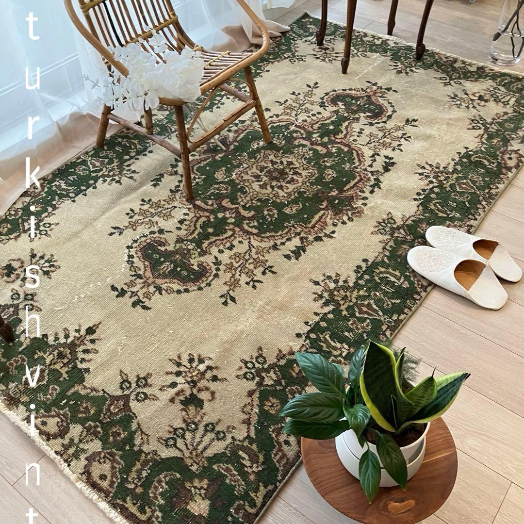 メダリオン113×199カーキ　リッチwool グリーン　トルコヴィンテージラグ