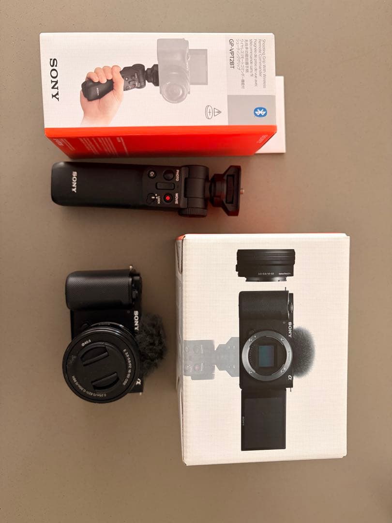 SONY ZV-E10 デジタルカメラ＆手持ちGP-VPT2BT