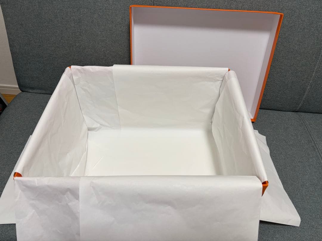 エルメス　箱と紙袋とリボンのみ　オレンジボックス　ピコタンmm 22 ラッピング