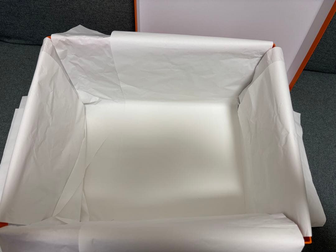 エルメス　箱と紙袋とリボンのみ　オレンジボックス　ピコタンmm 22 ラッピング