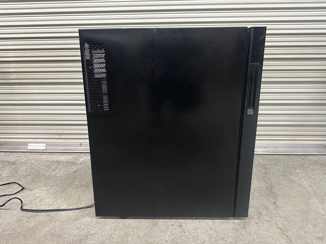 【アイリスオーヤマ】ワインセラー 12本33L ペルチェ式 PWC-331P-B