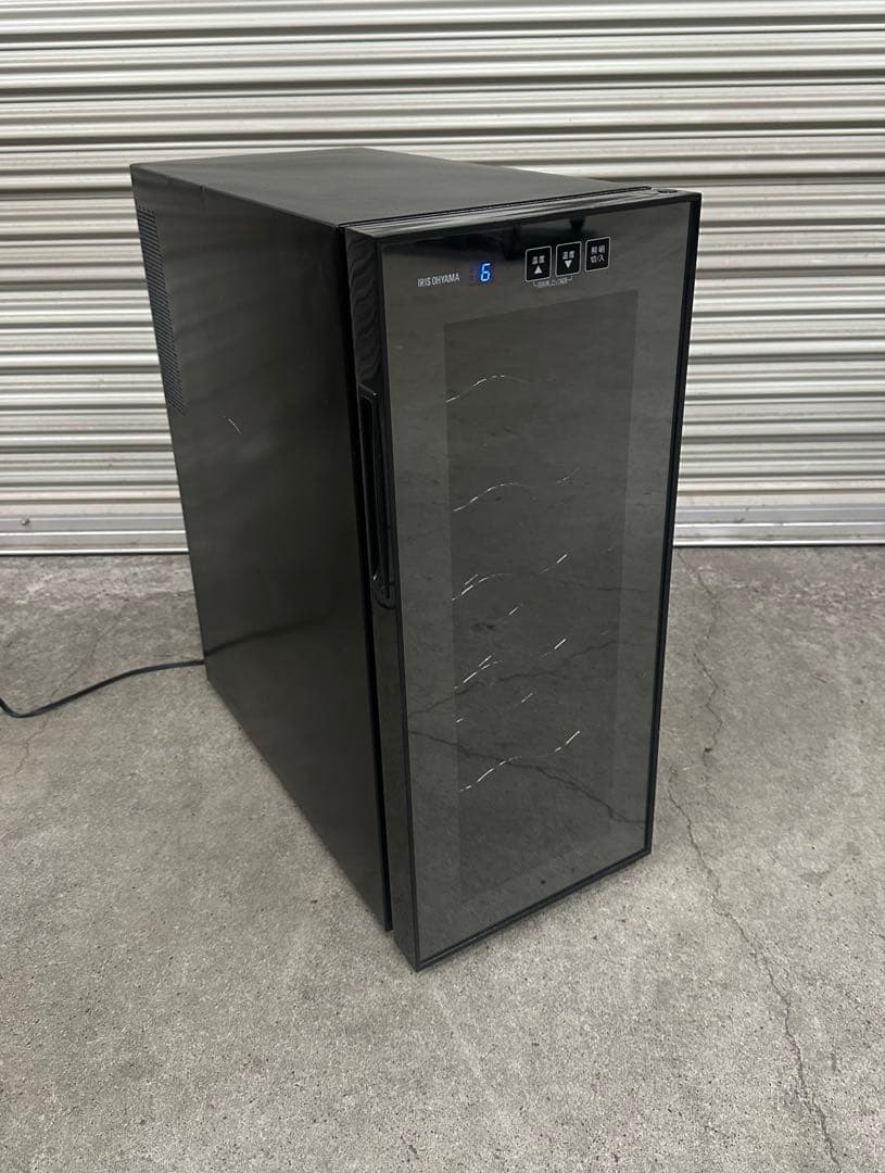 【アイリスオーヤマ】ワインセラー 12本33L ペルチェ式 PWC-331P-B