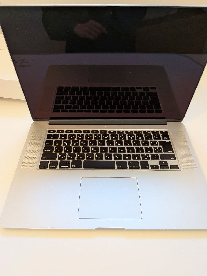 MacBook Pro 15インチ i7 2.8 GHz​16GB 512GB