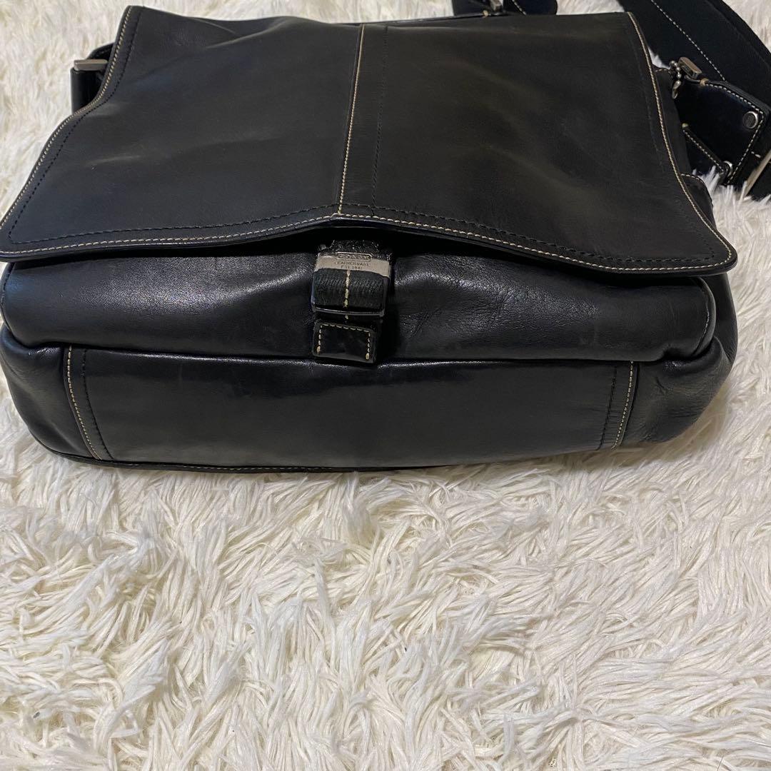 極美品 オールドコーチ　メッセンジャーバッグ 黒トランスアトランティック レザー