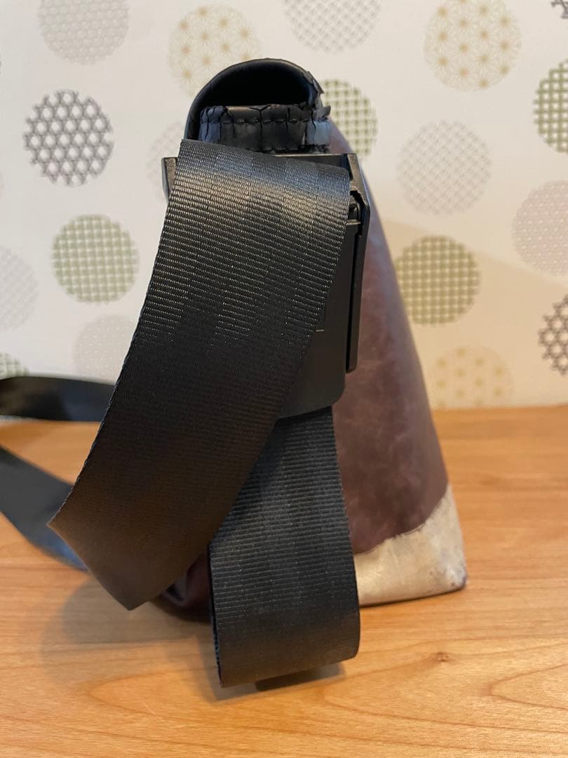 FREITAG フライターグ サーフサイドメッセンジャー 斜めがけ ショルダー