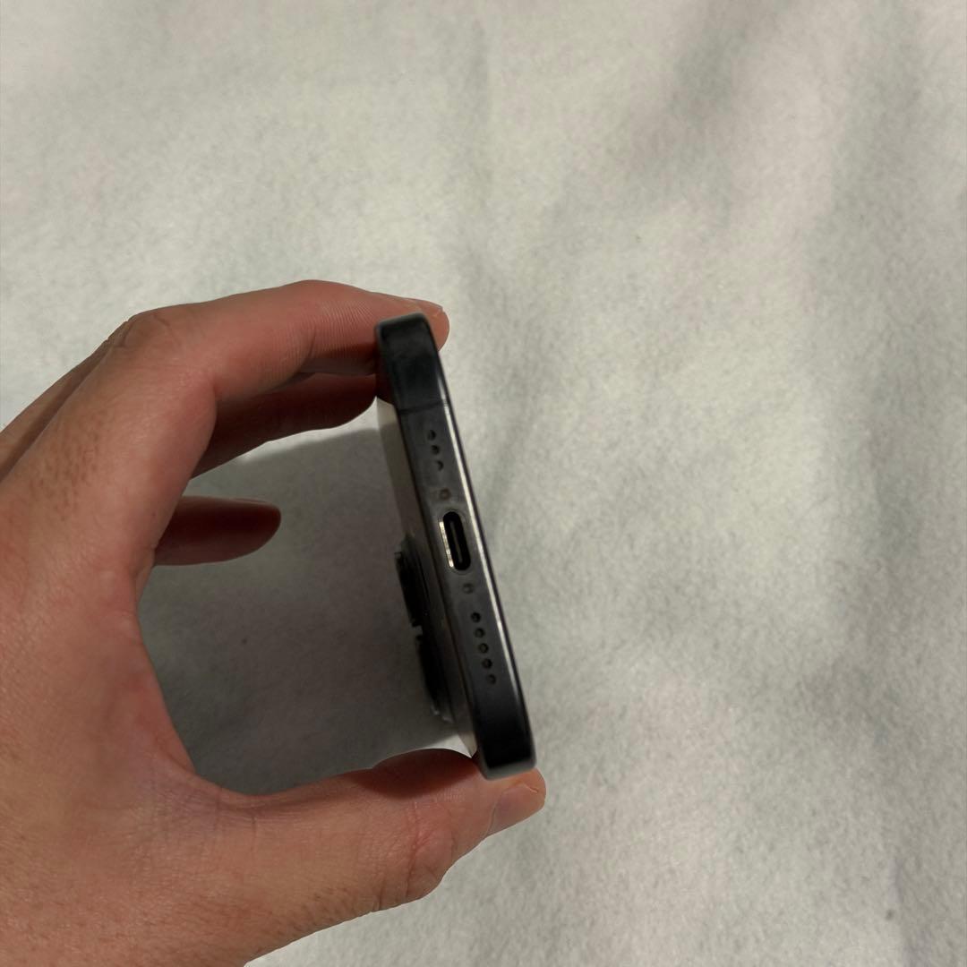 iPhone 15 Pro 256GB ブラック SIMフリー