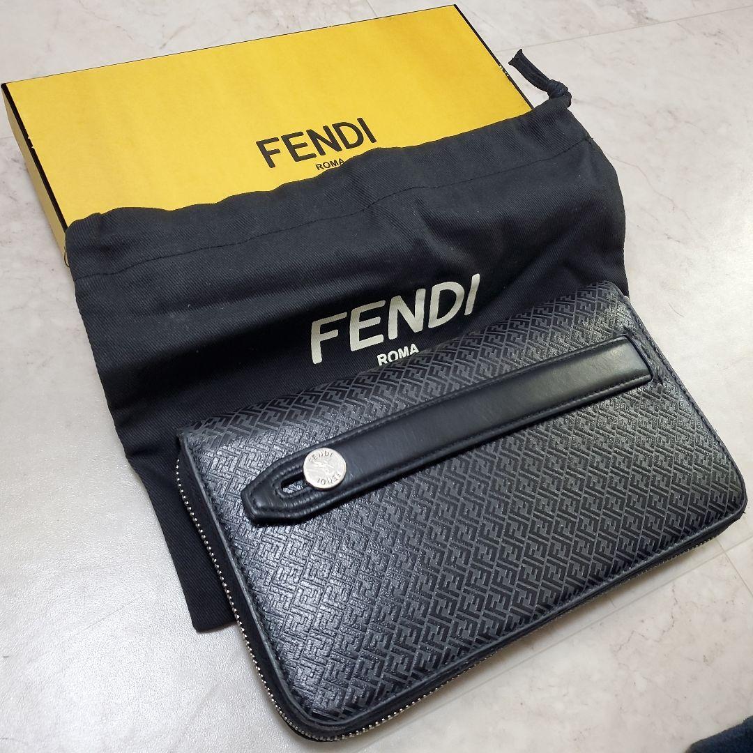2024 FENDI 長財布 CONTINENTAL ZIP AROUND