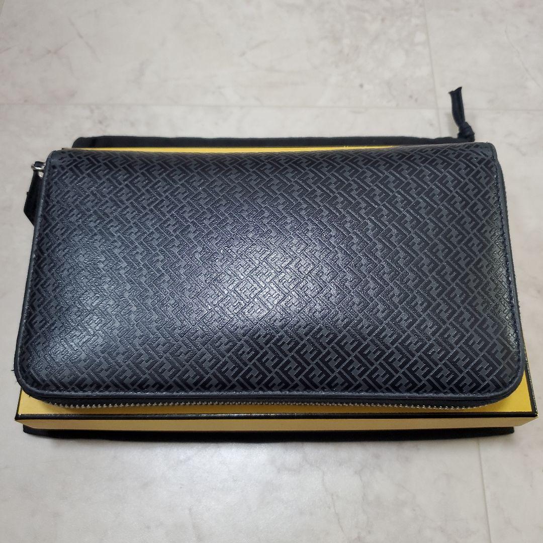 2024 FENDI 長財布 CONTINENTAL ZIP AROUND